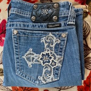 🌸traded🌸 Miss Me size 28